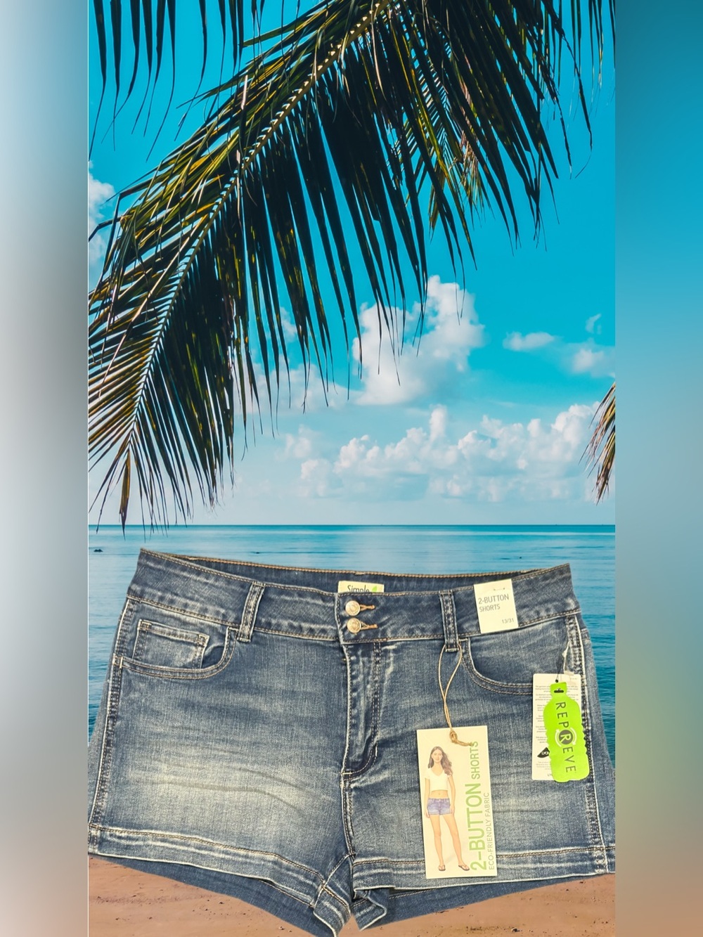 Women’s Denim 2-Button Shorts - ⭐️NWT⭐️